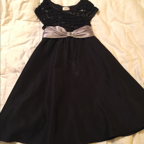 The Children’s Place Sparkle Top Black Dress Sz 10